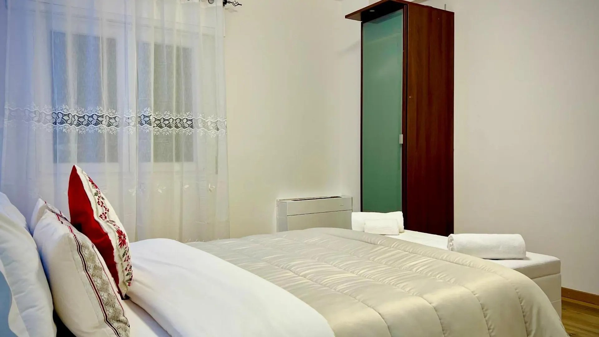 Blue Deluxe Venice Mestre 0*,